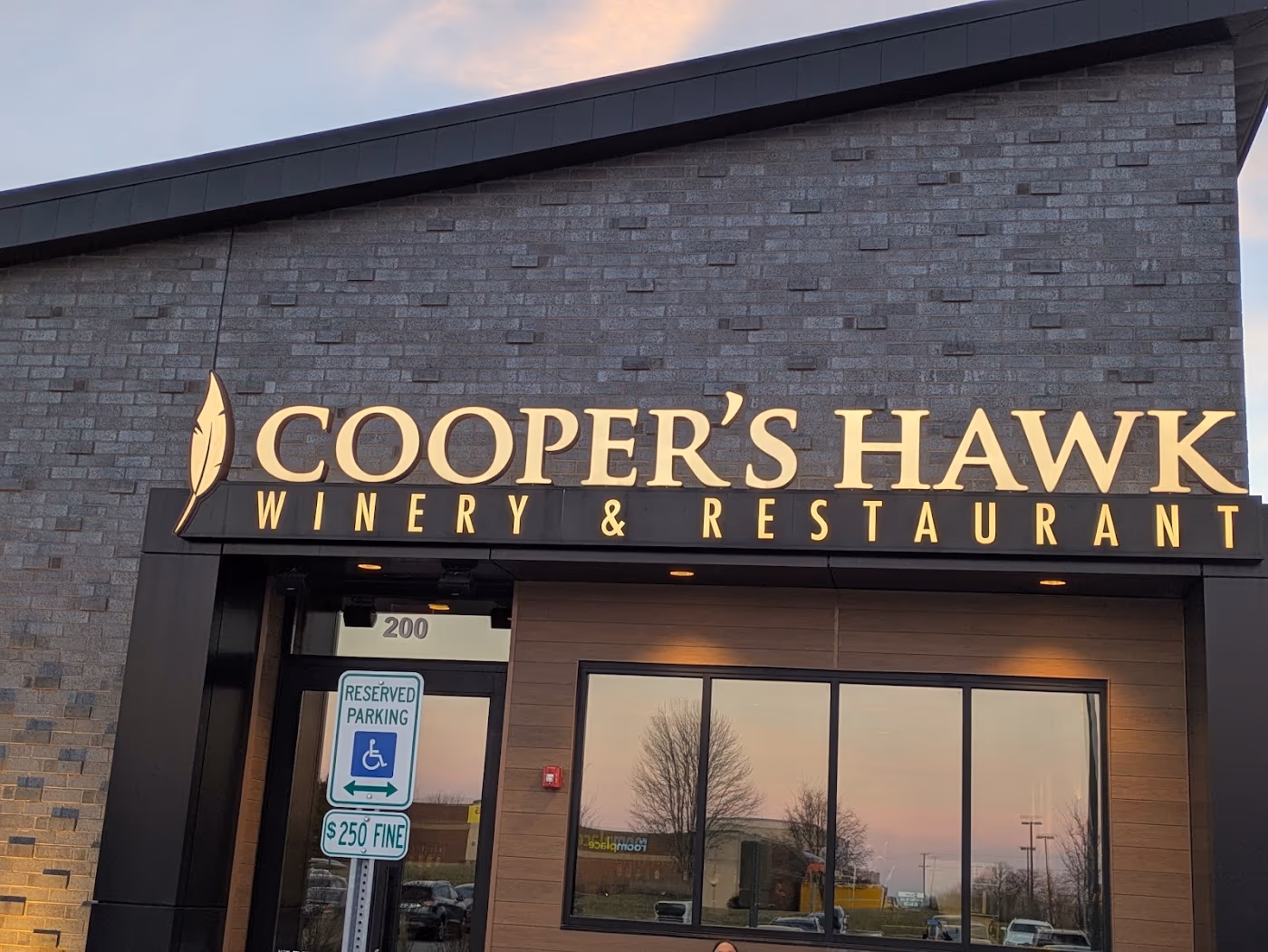 Cooper's Hawk Winery & Restaurant photo 3
