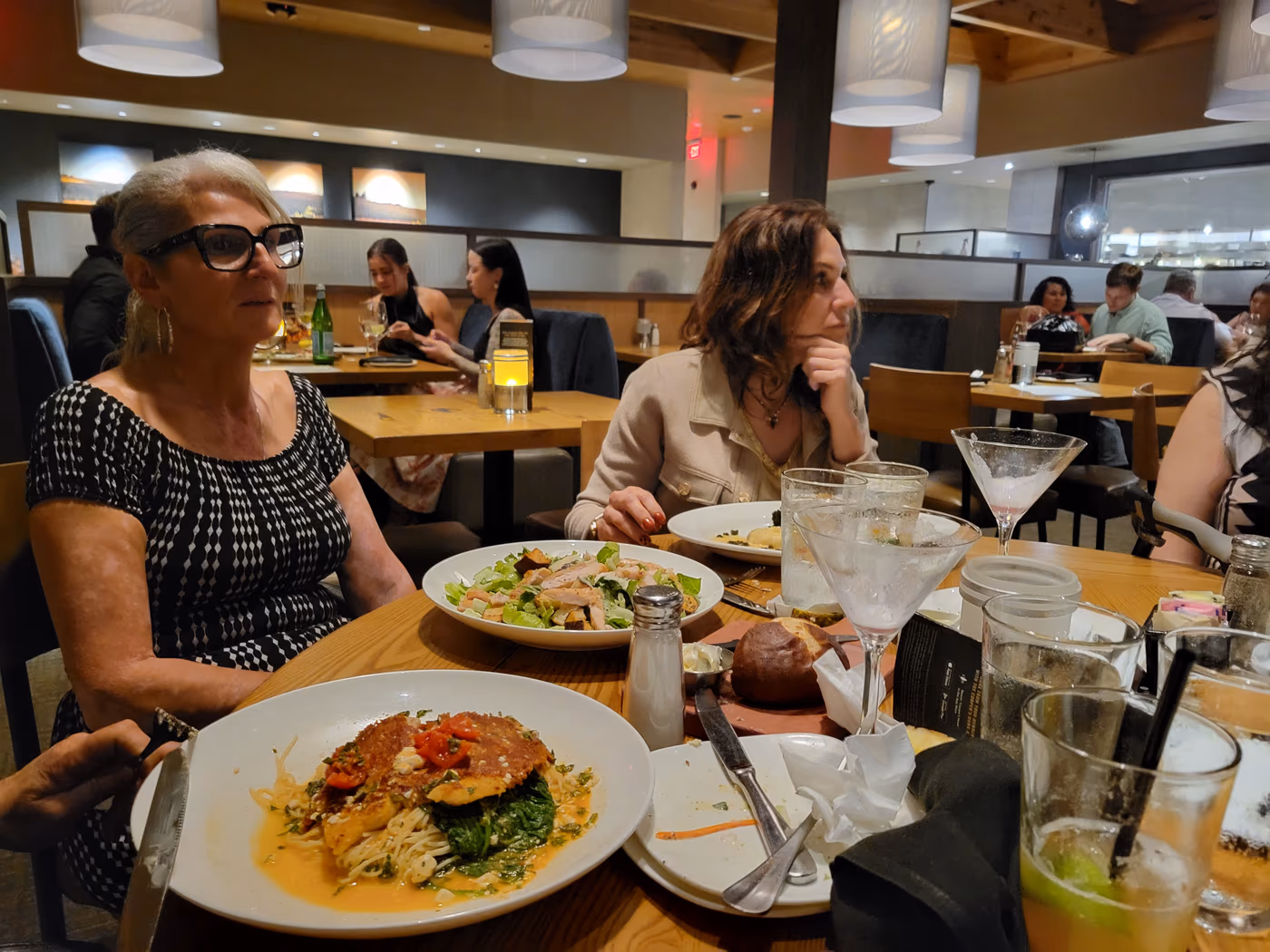 Cooper’s Hawk Winery & Restaurant photo 2