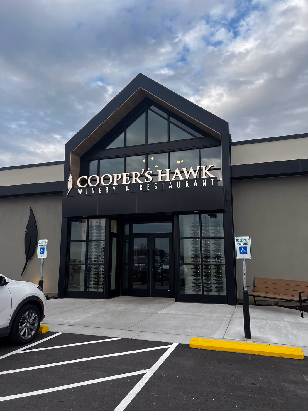 Cooper’s Hawk Winery & Restaurant