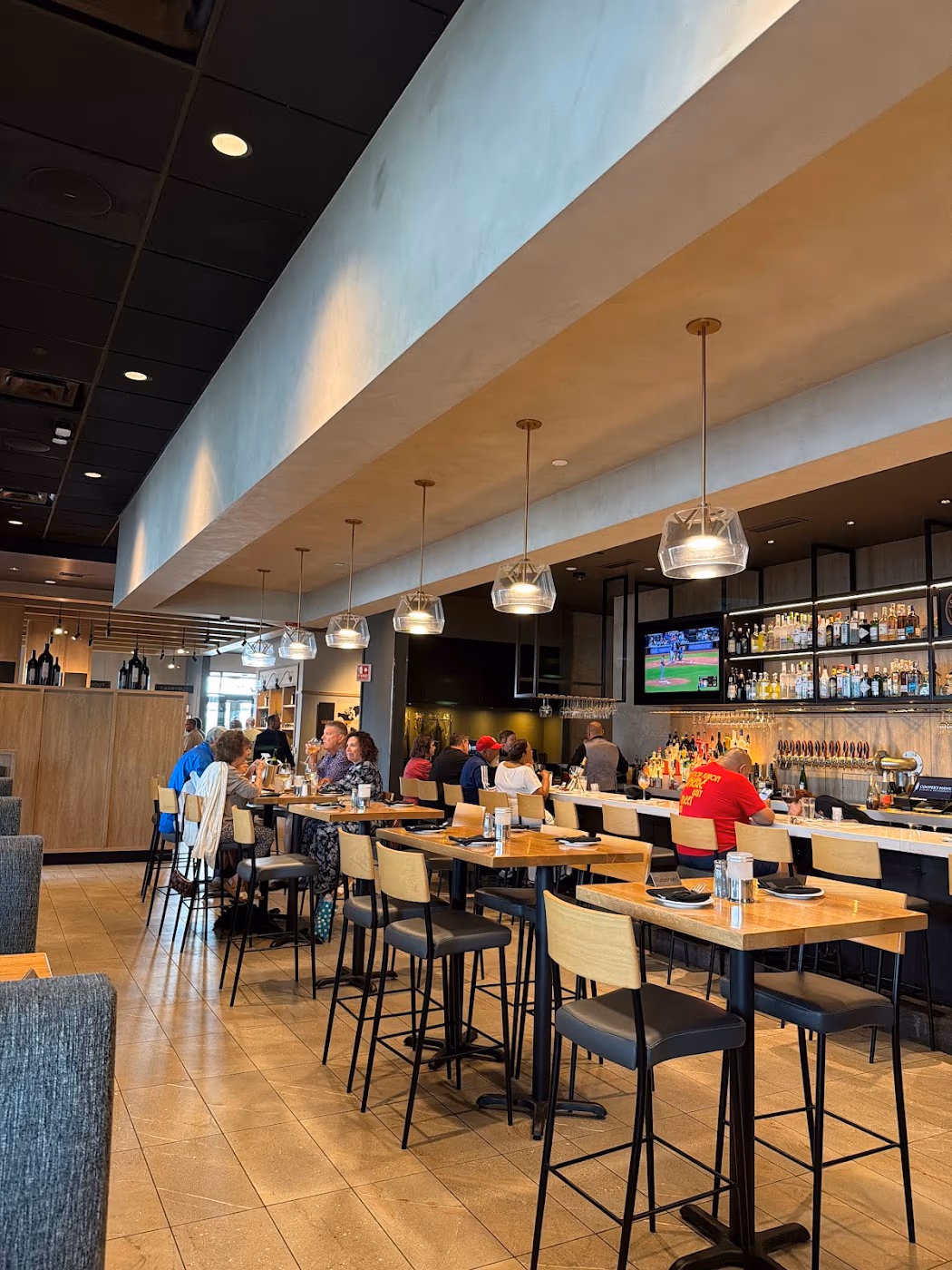Cooper’s Hawk Winery & Restaurant