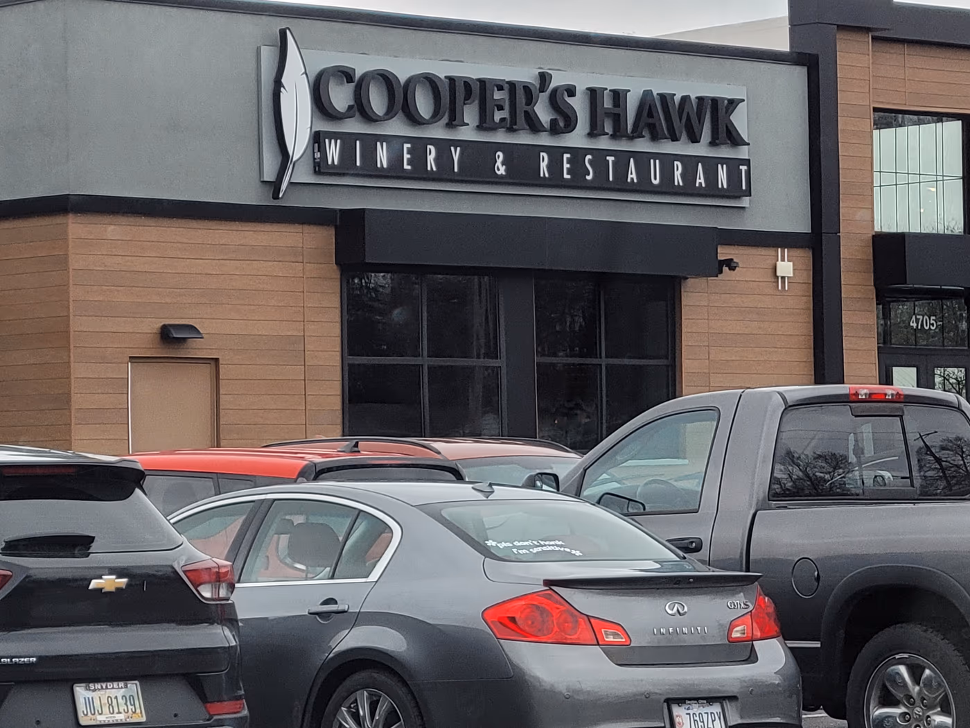 Cooper’s Hawk Winery & Restaurant