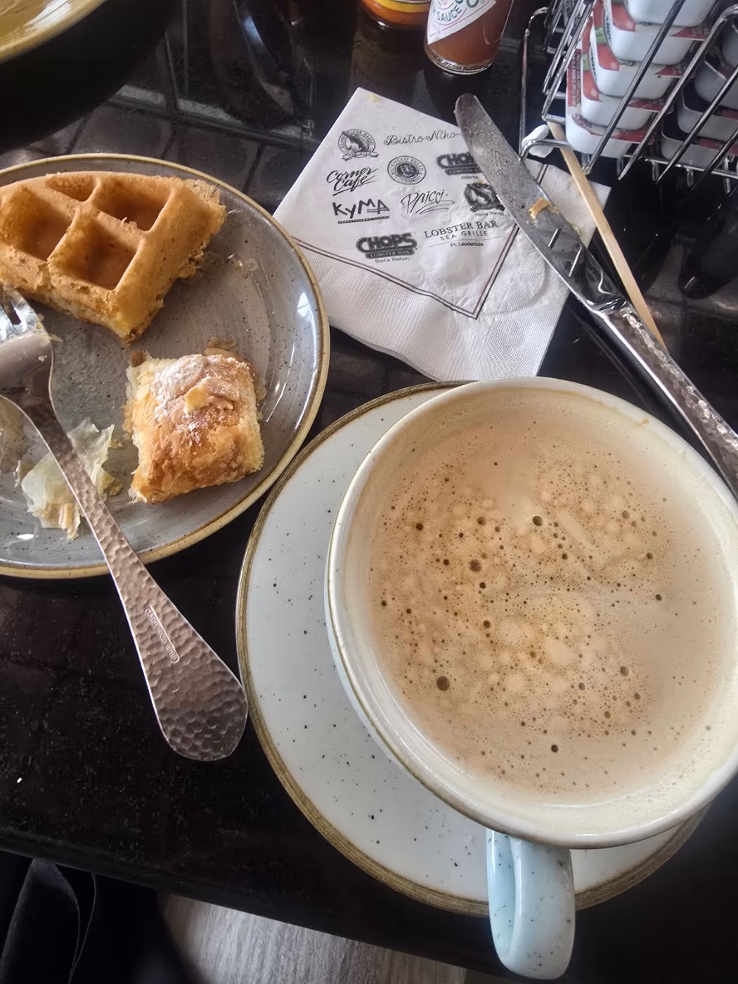 Corner Cafe photo 4
