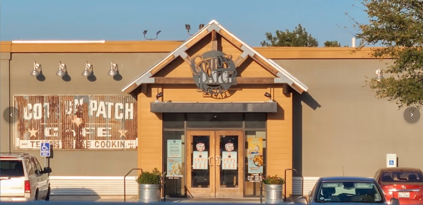 Cotton Patch Cafe photo 4
