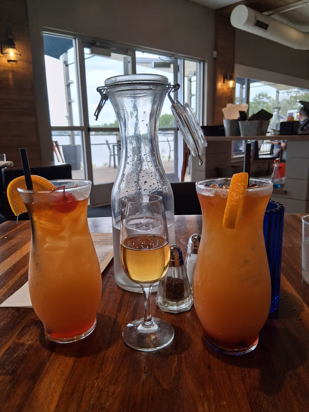 Cove Lakeside Bistro photo 3