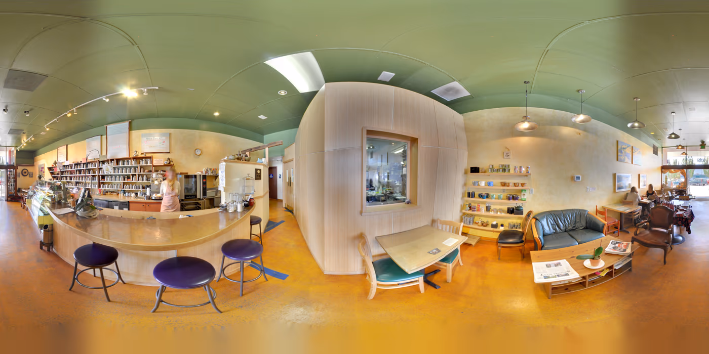 Cozy Plum photo 2