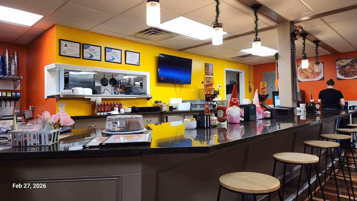 Crack of Dawn Diner photo 2
