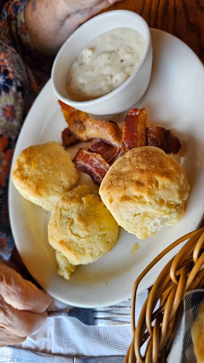 Cracker Barrel photo 4