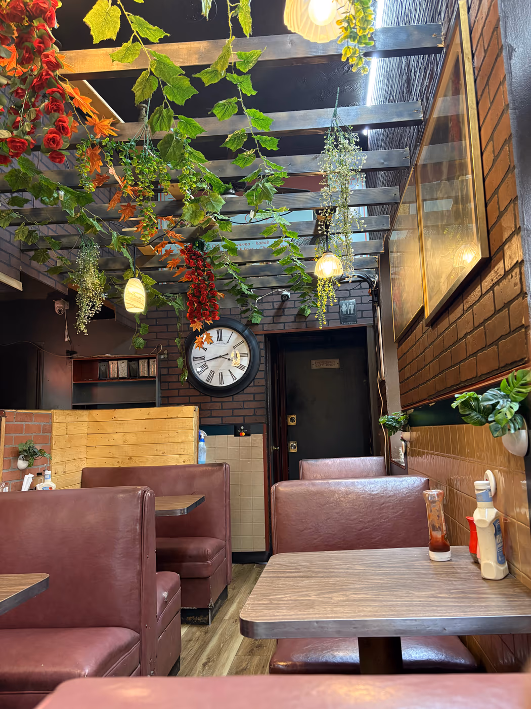 Crave King Mediterranean Food المطعم اليمني photo 4