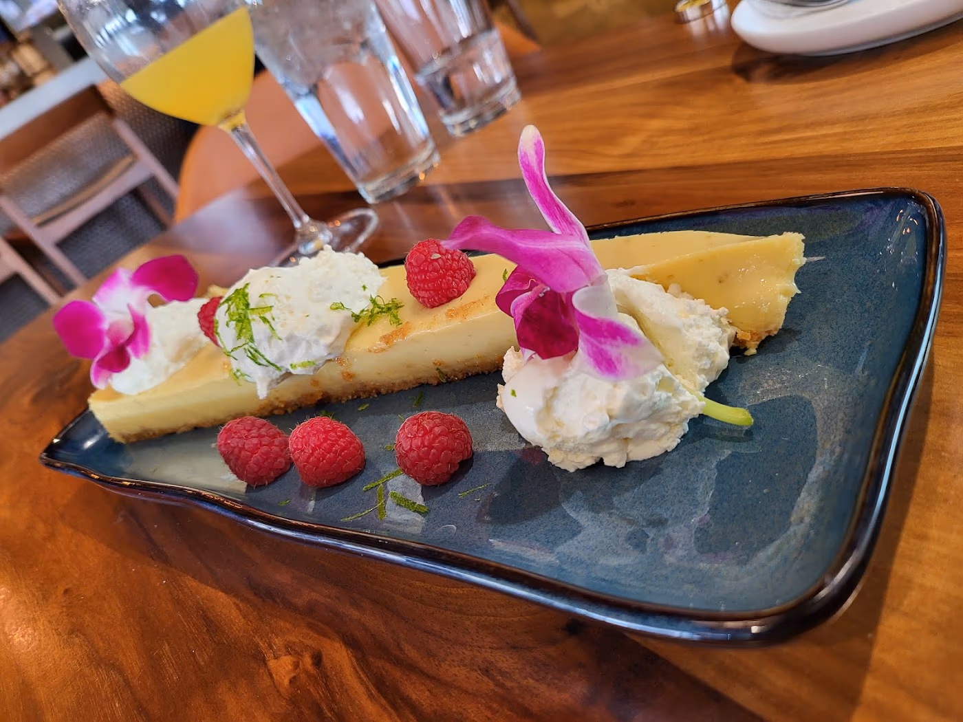 Crave Kitchen & Bar photo 4