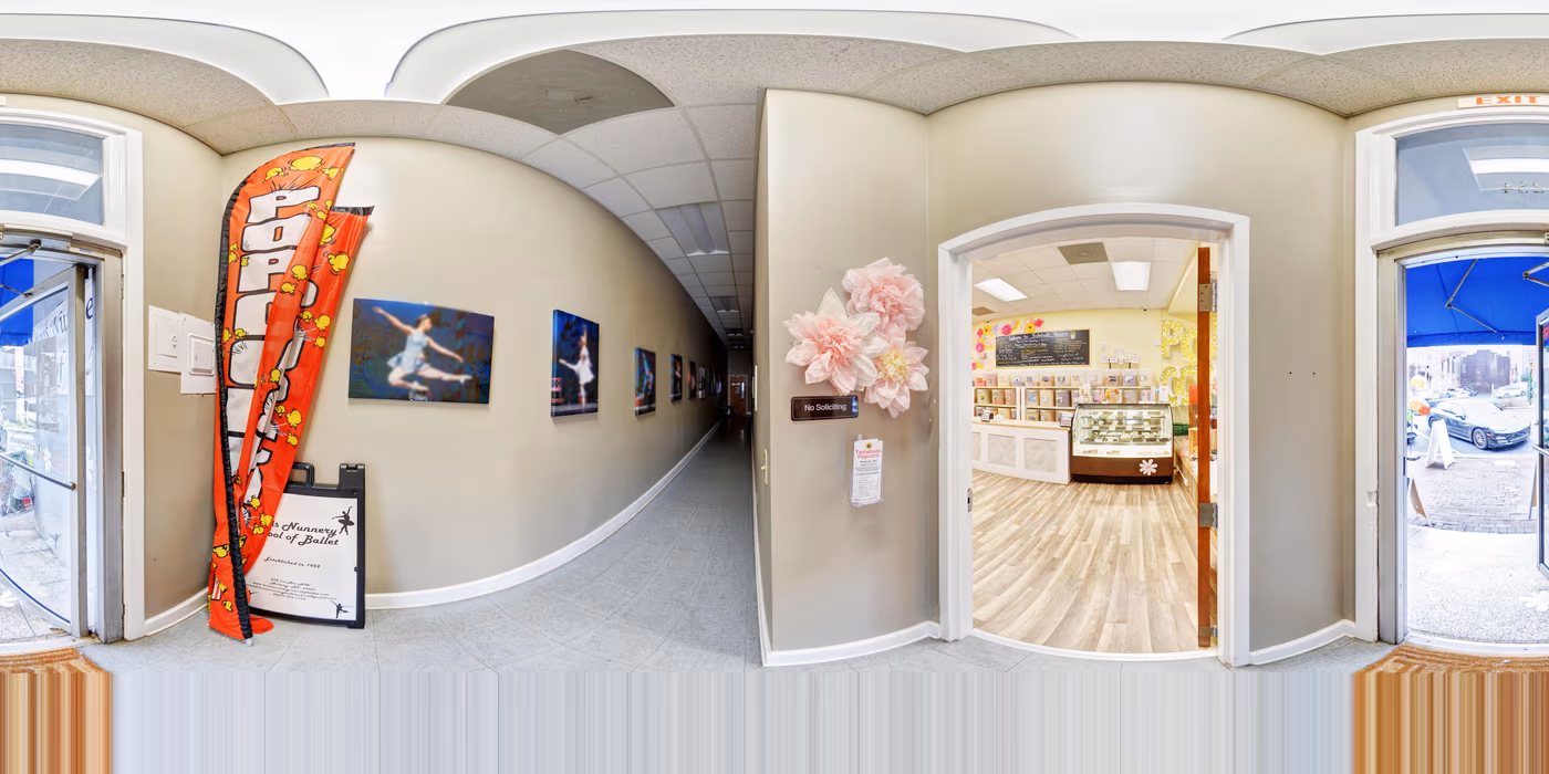 Crescent Moon Cafe photo 2