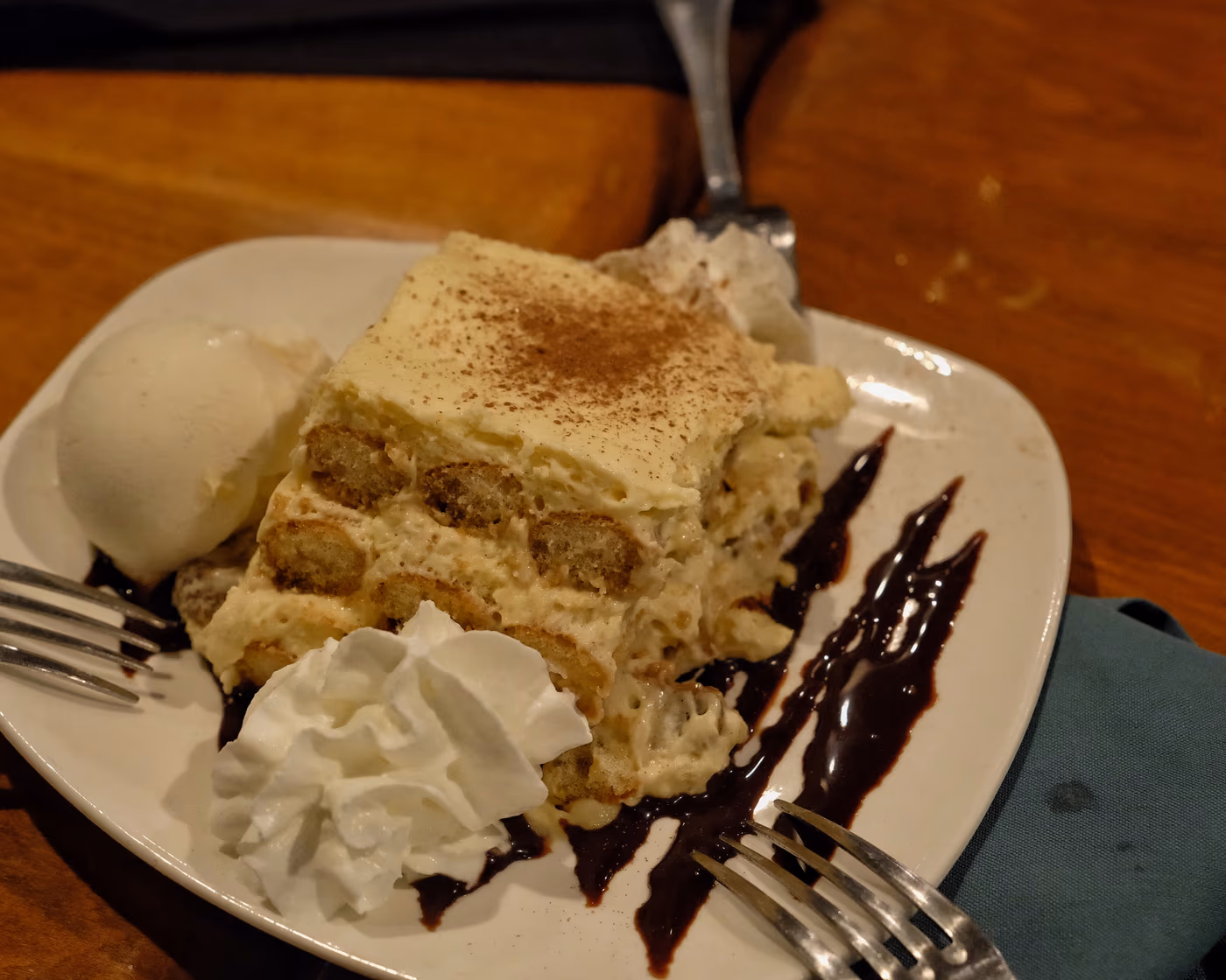Crow's Nest Restaurant, Tavern & Marina photo 4