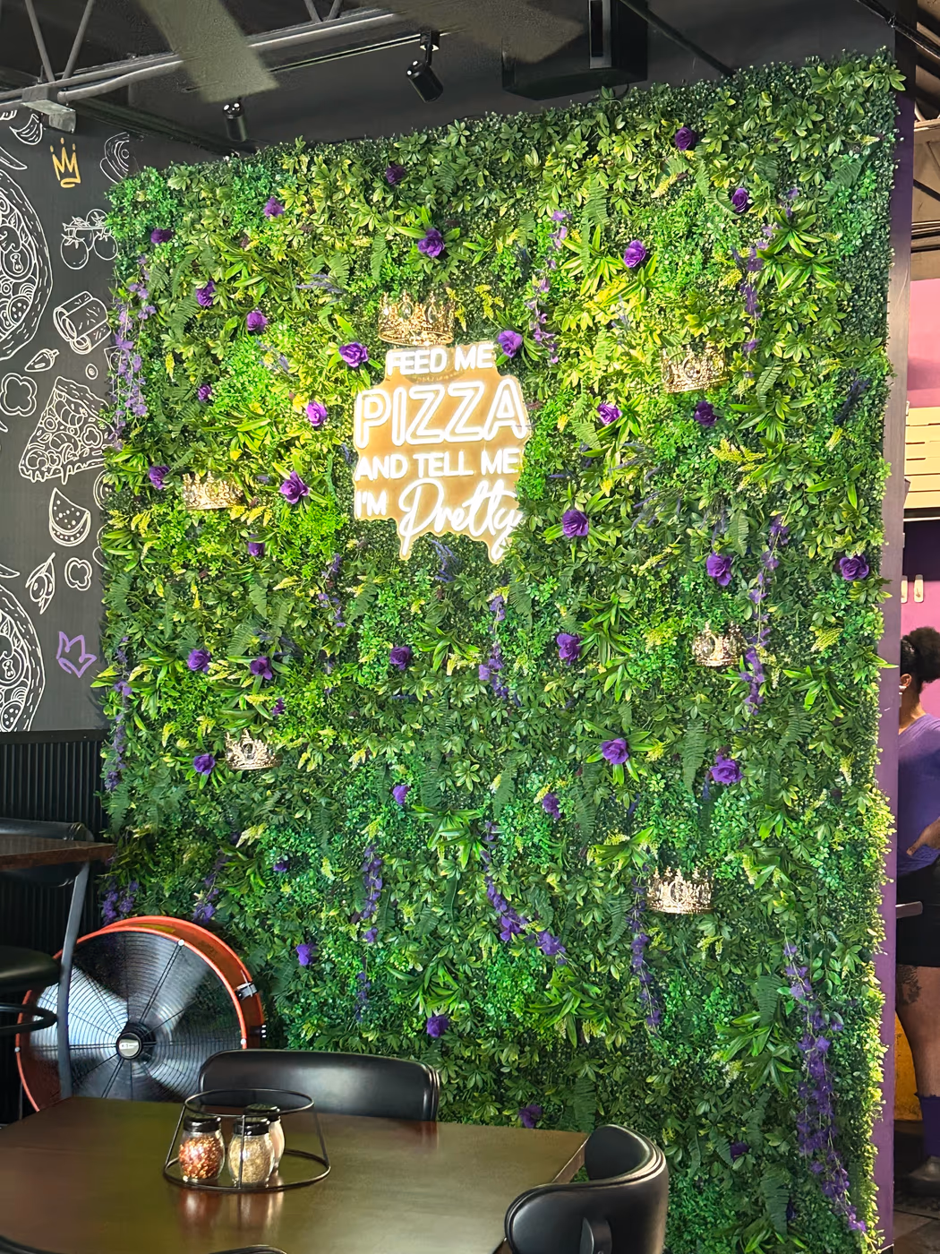 Crown Pizza Bar