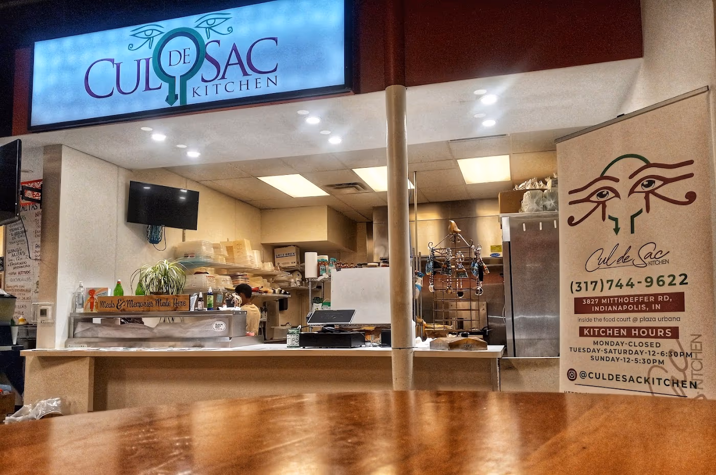 Cul De Sac Kitchen photo 4