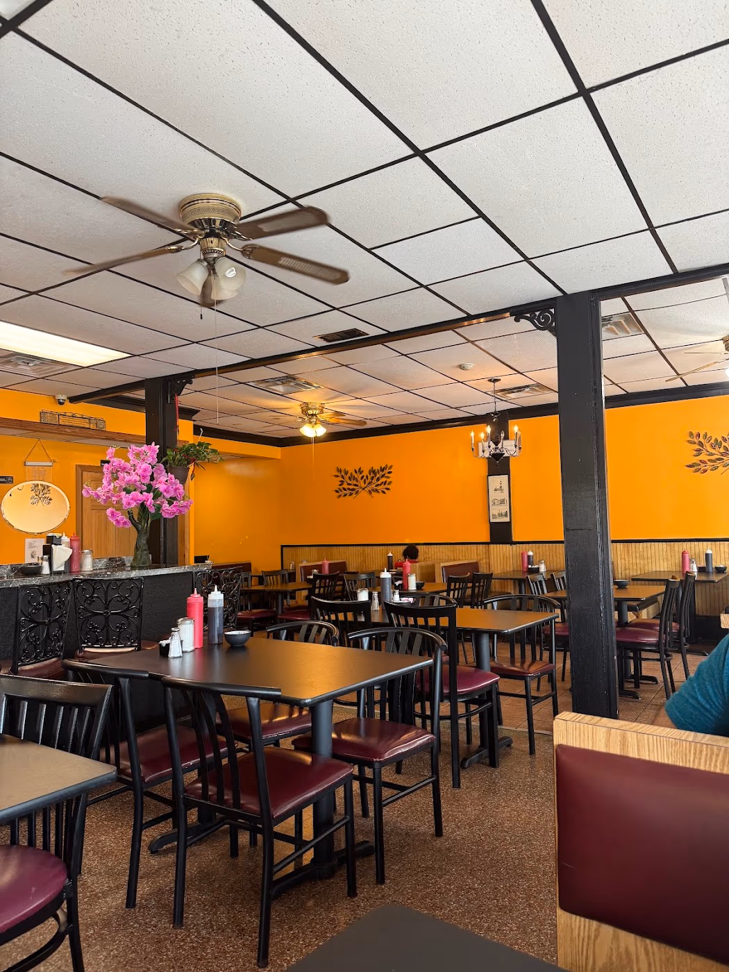 Cultura Mixta Family Restaurant