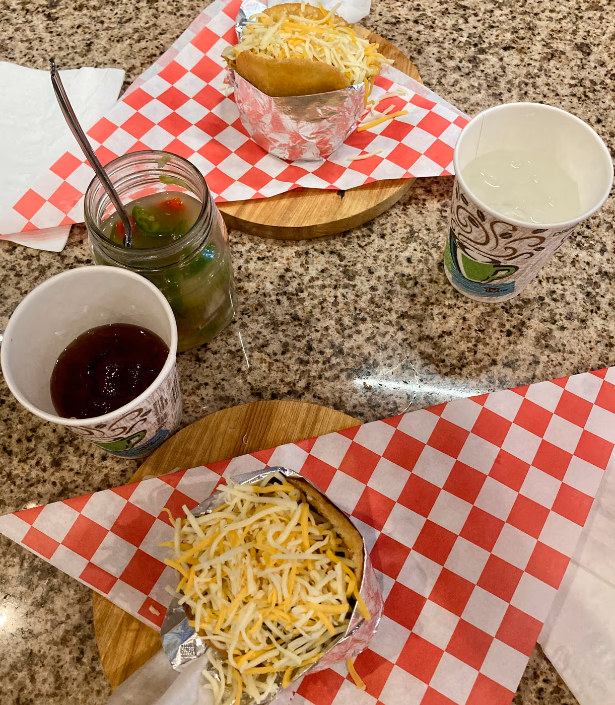 D'Road Cafe welcomes you to our Latin Home cooking style