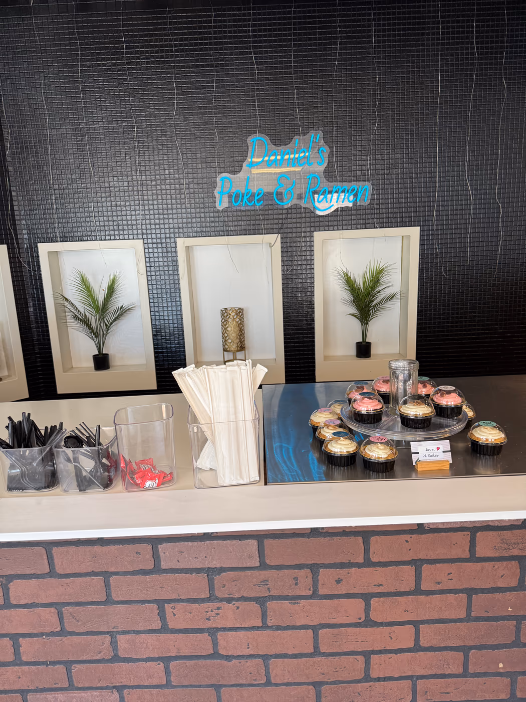 Daniel's Poke and Ramen photo 4