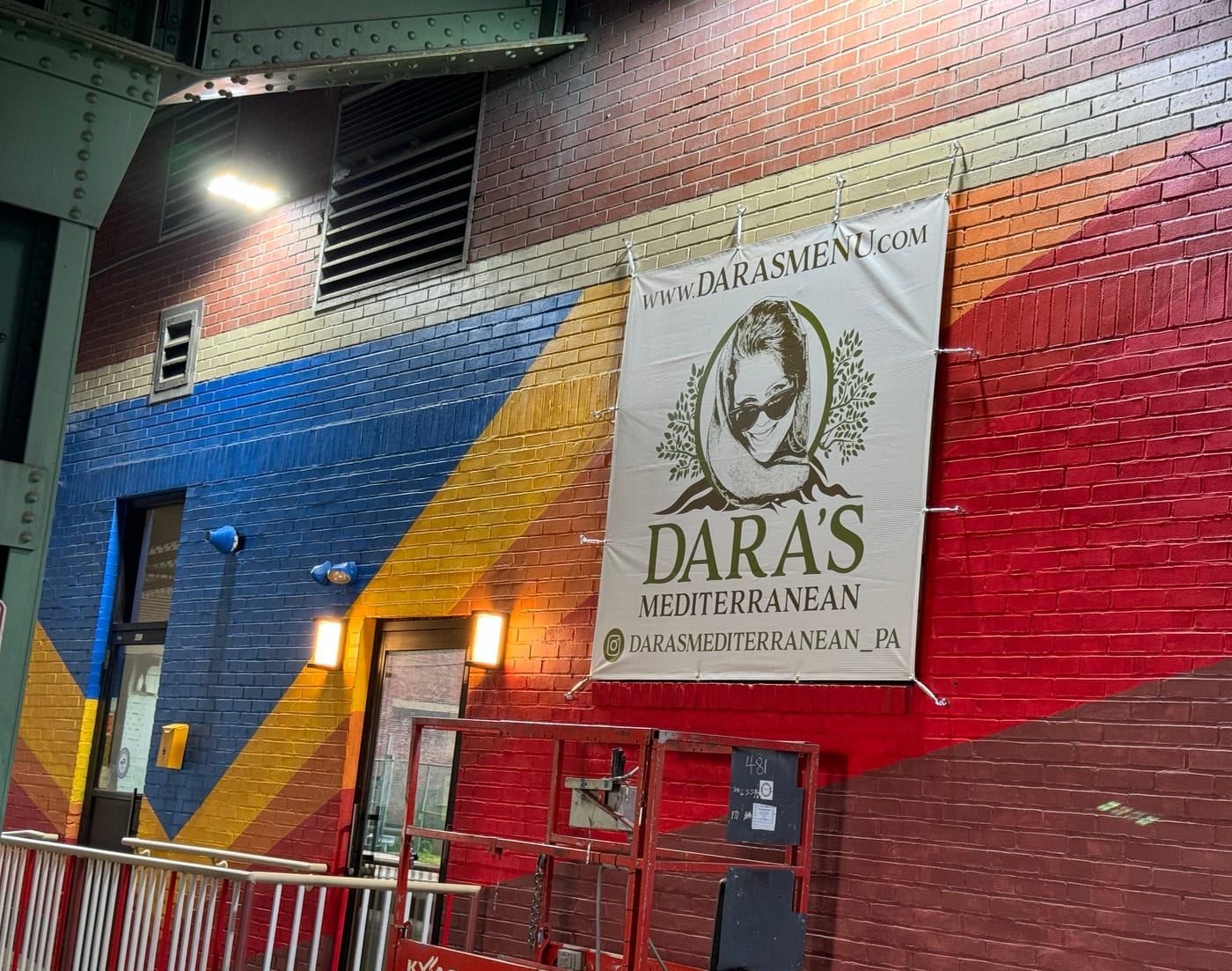 Dara's Mediterranean