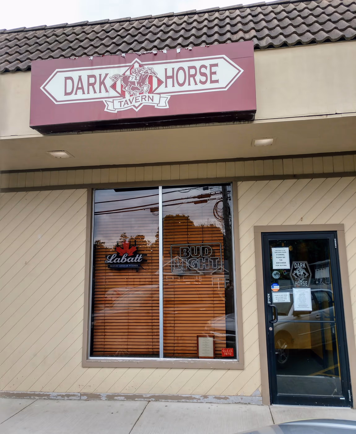 Dark Horse Tavern