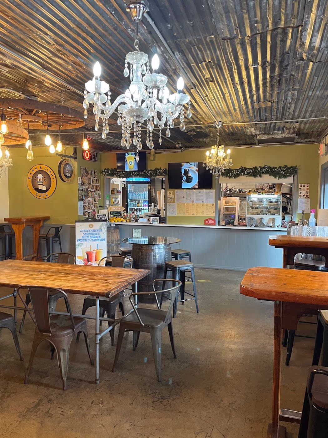 Dark & Light Cafe photo 2