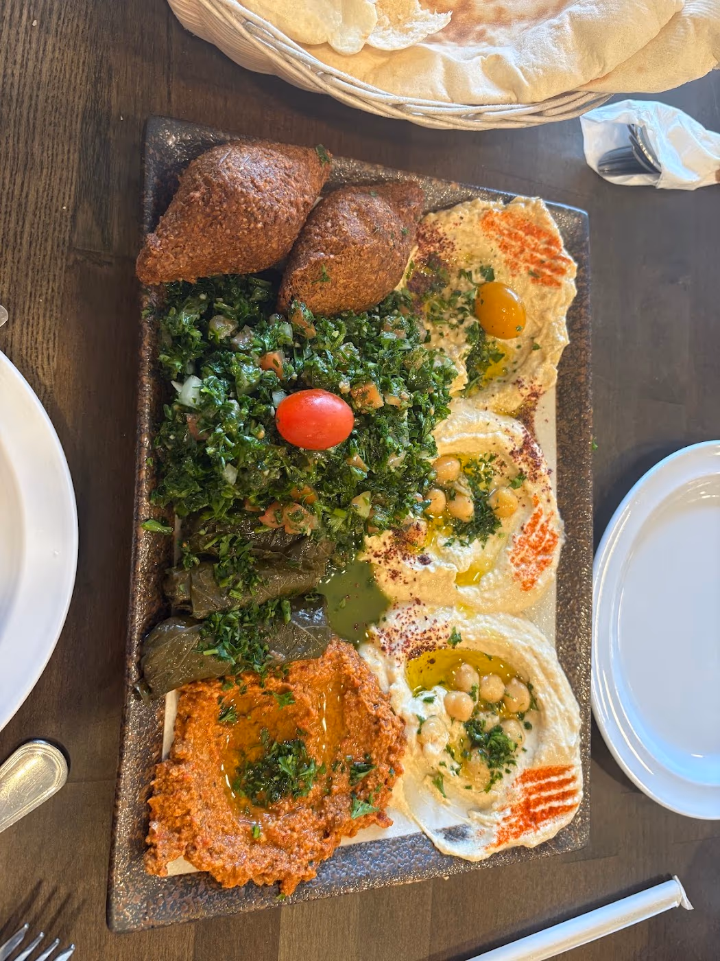 Darna Mediterranean Grill photo 2