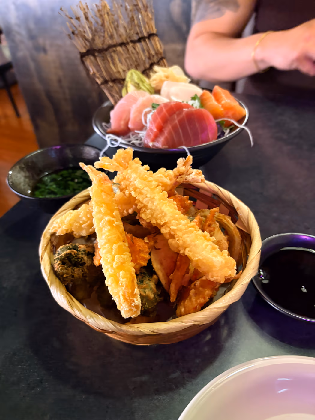 De Asian (Sushi Bar and Asian Fusion) photo 3