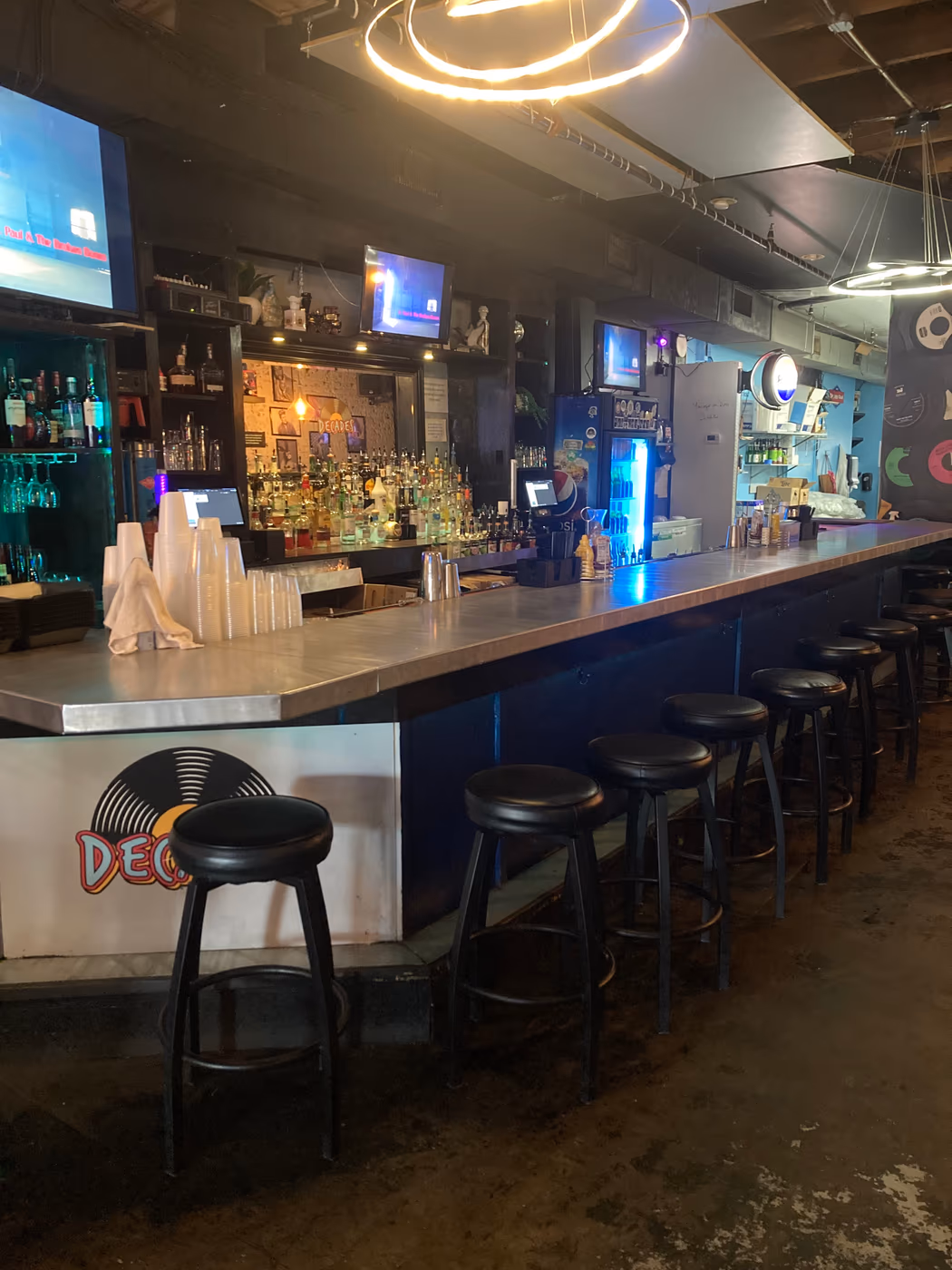 Decades Pub and Grub photo 2