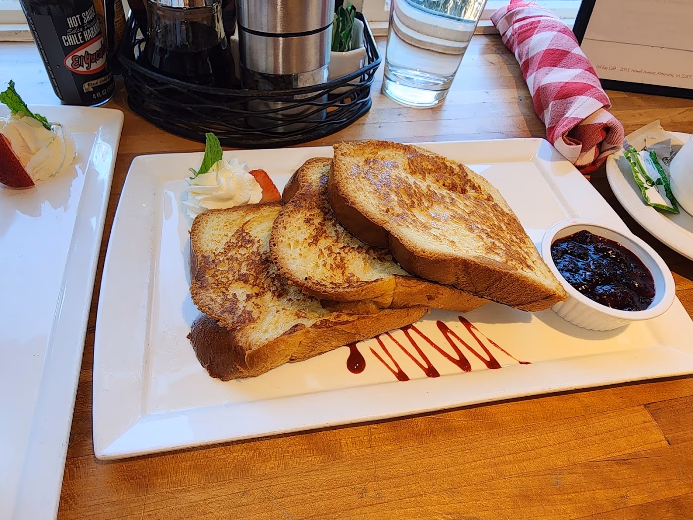 Del Ray Café