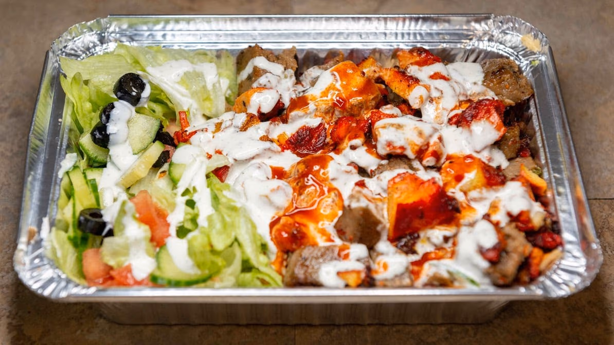 Delaware Chicken & Gyro photo 3