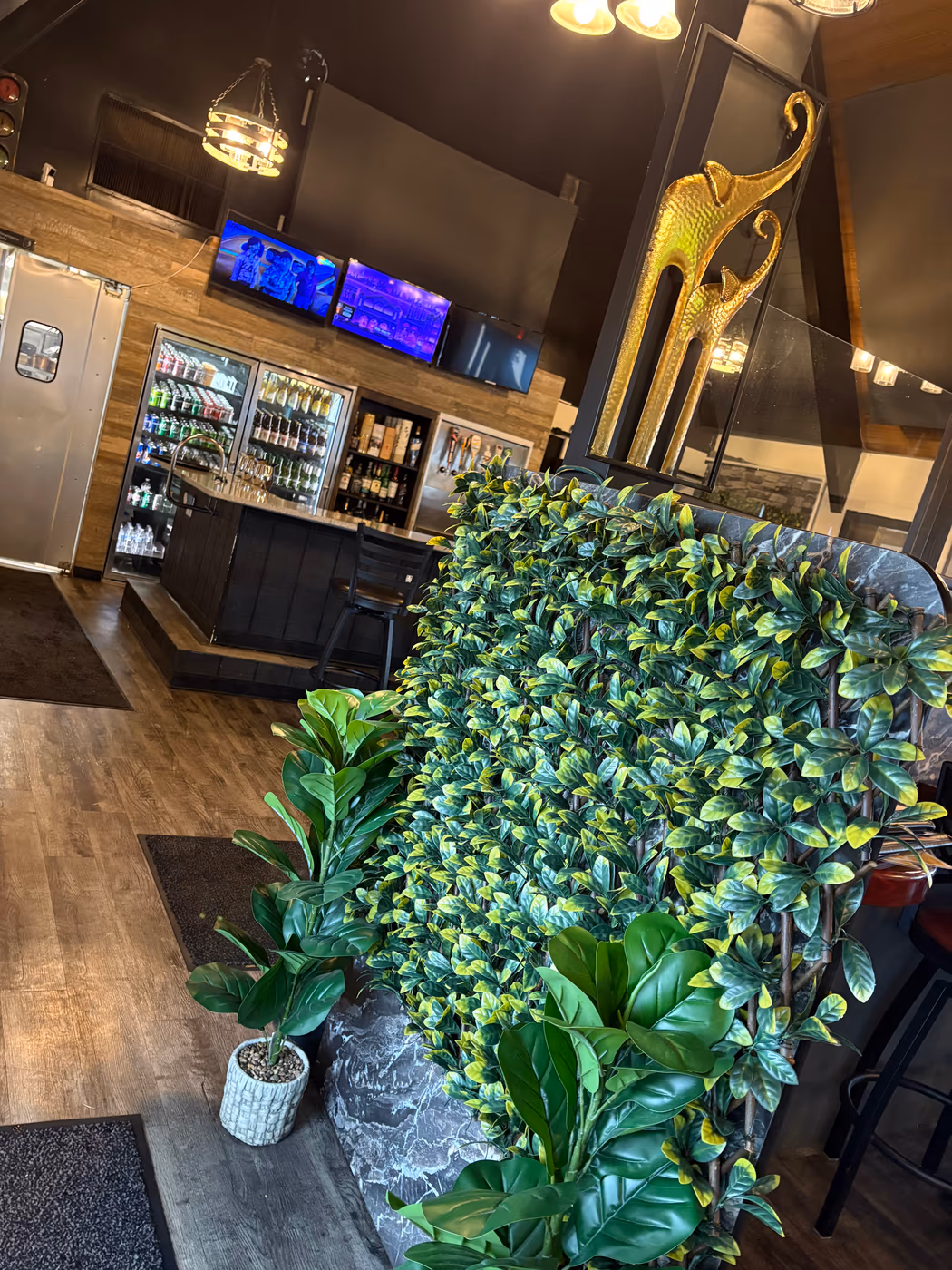 Delhi cafe Indian cuisine & bar
