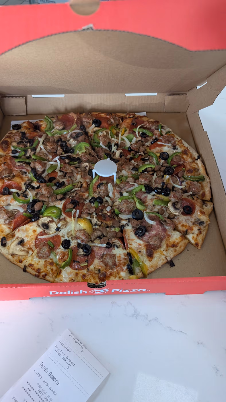 Delish Pizza