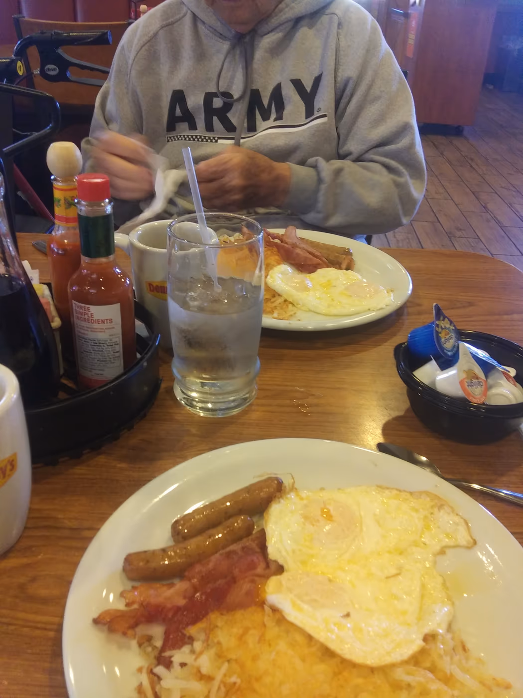 Denny's Restaurant photo 2
