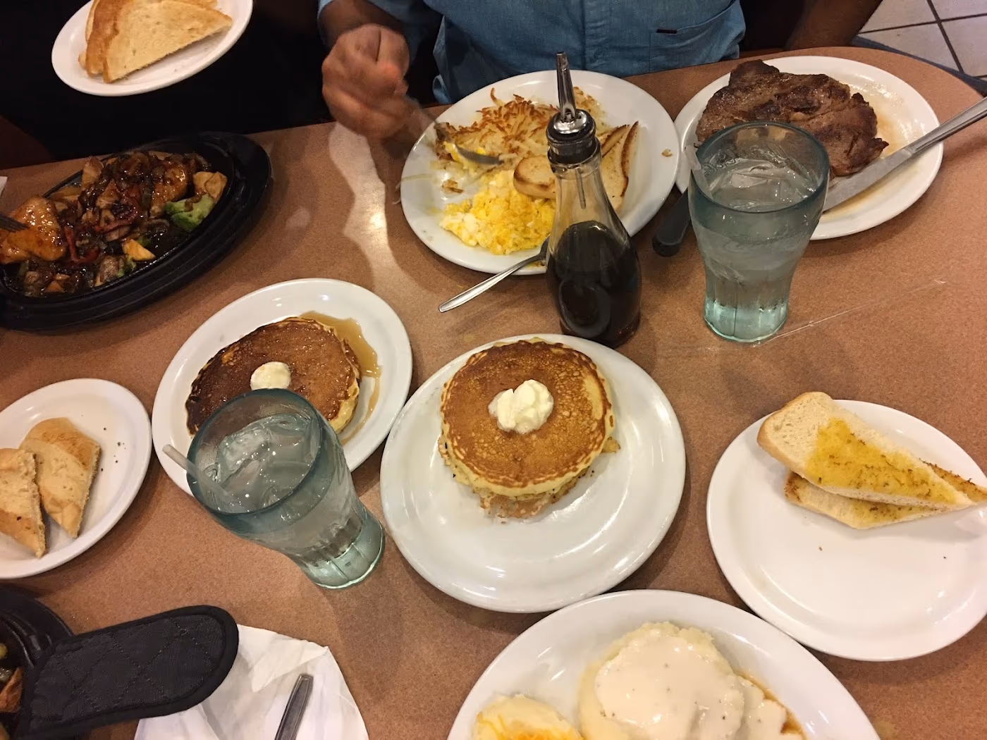 Denny's Restaurant