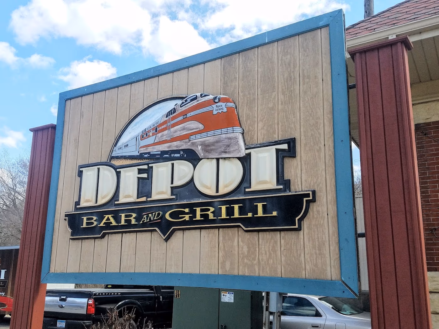 Depot Bar & Grill photo 2