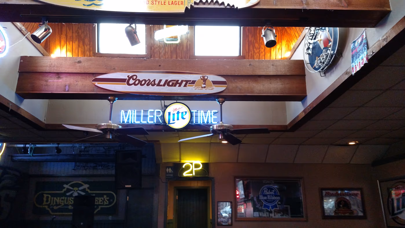Dingus Magee's Restaurant