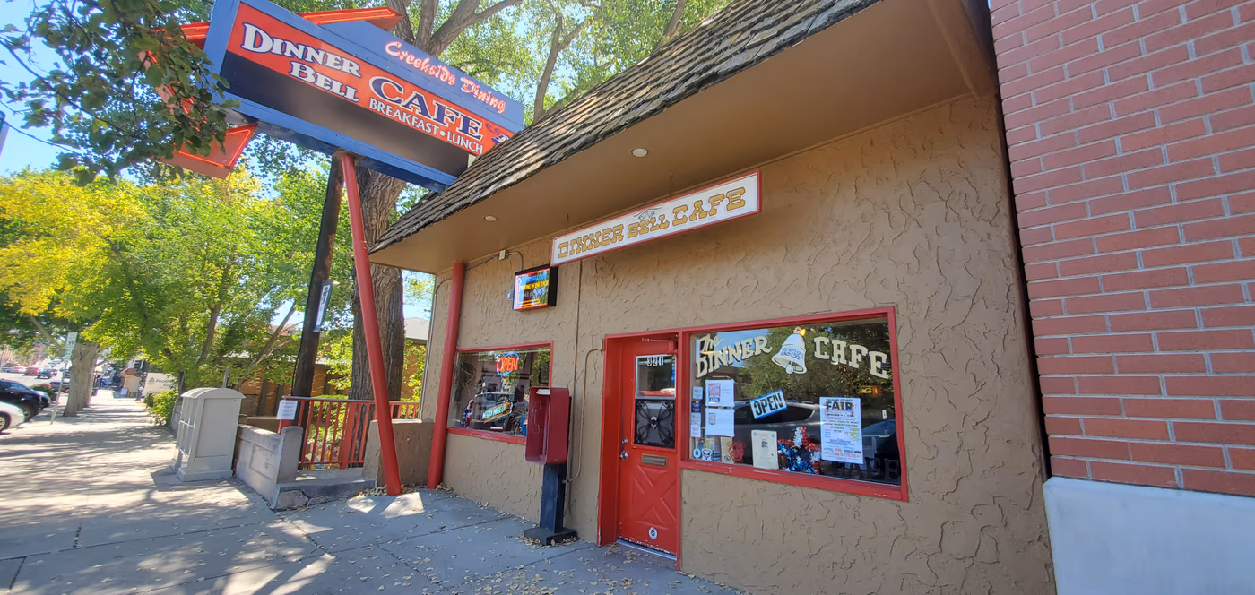 Dinner Bell Cafe & Cantina