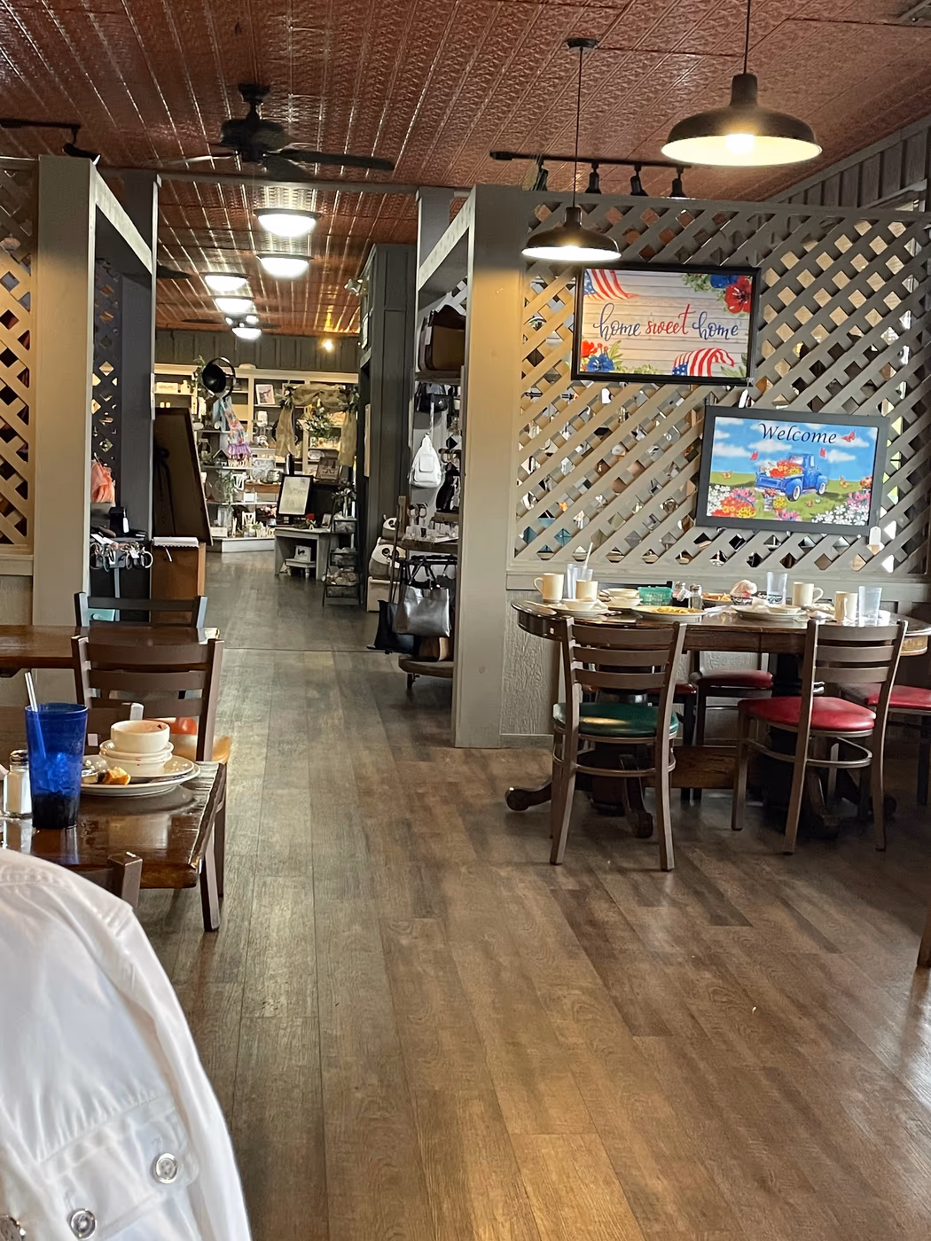 Dinner Bell Restaurant photo 4