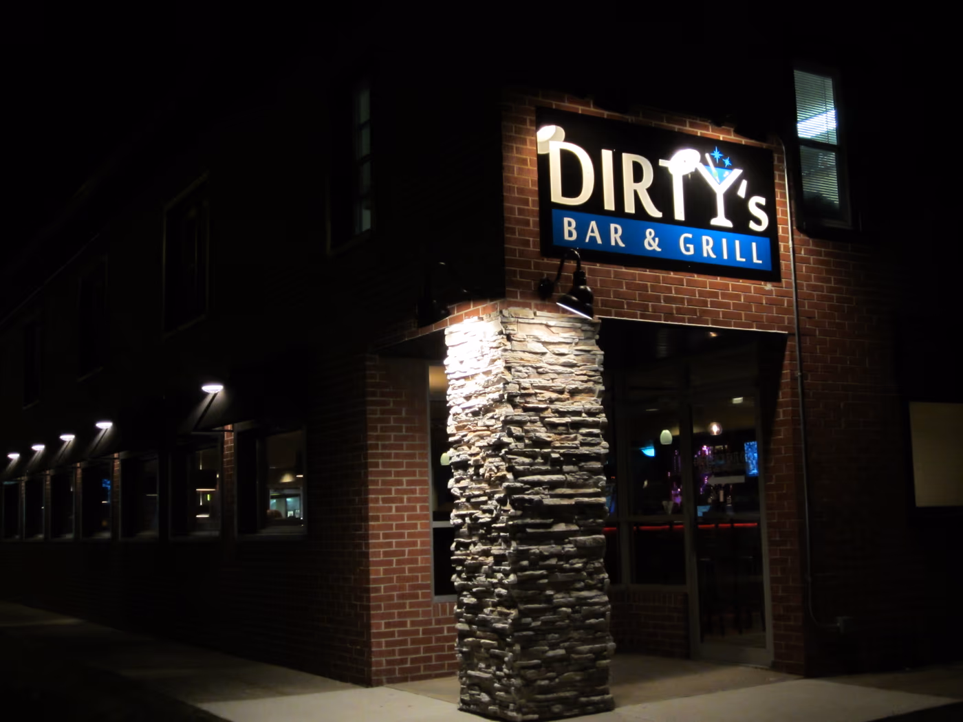 Dirty's Bar & Grill