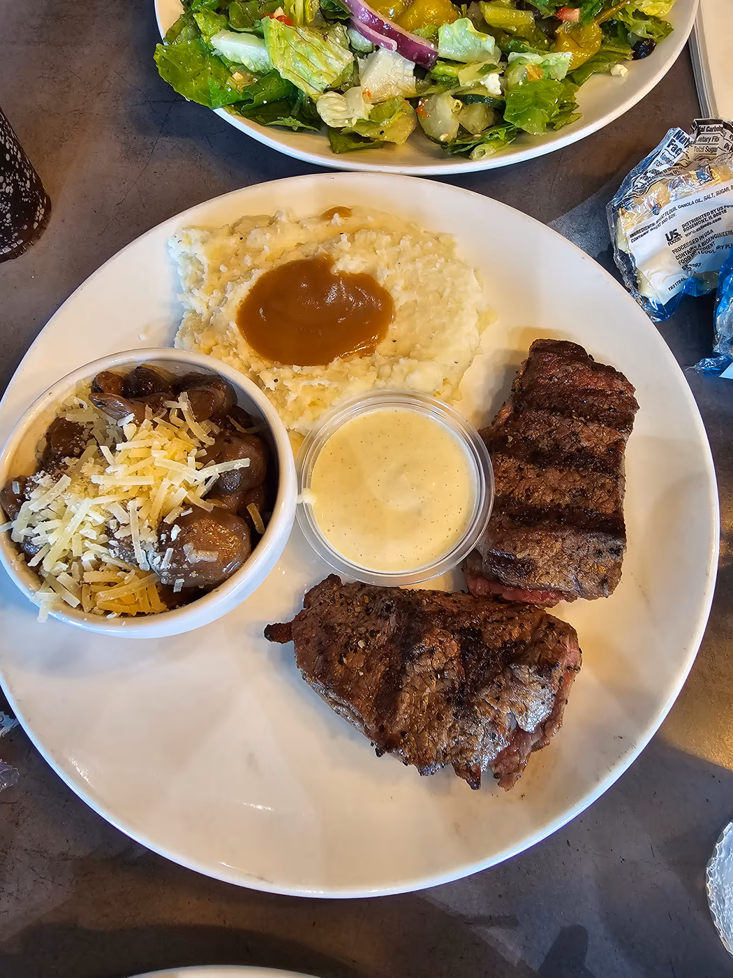 Doc Green's Salads and Grill photo 4