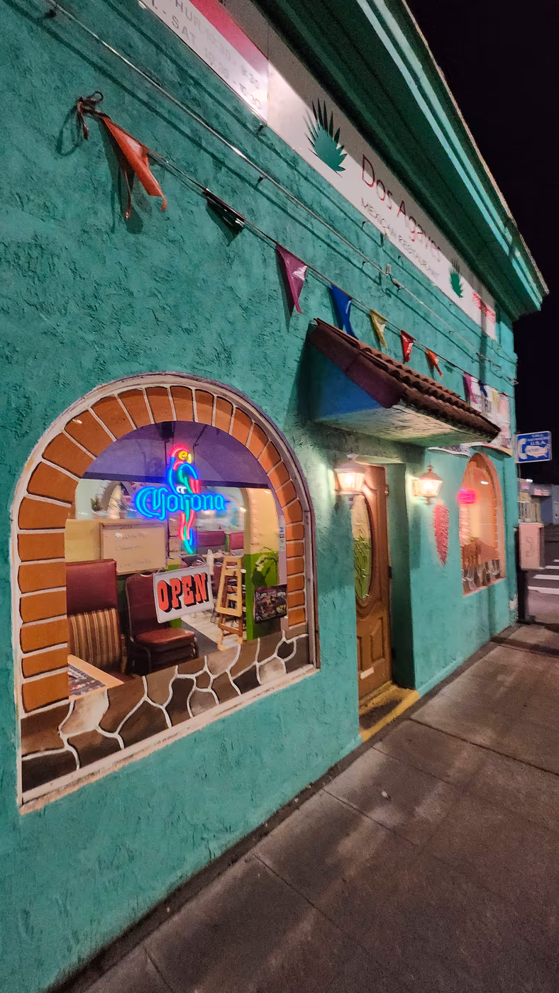 Dos Agaves Mexican restaurant photo 2