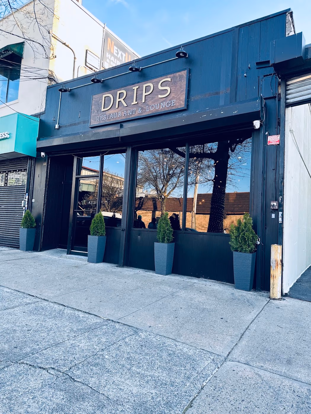 Drips Restaurant and Lounge photo 2