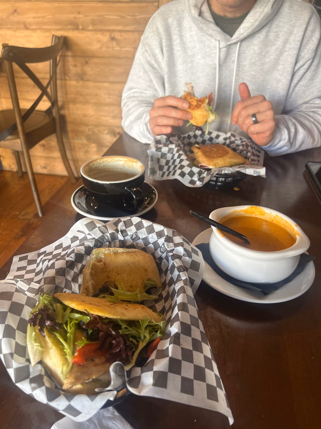 Dulcet and Delish Cafe photo 4
