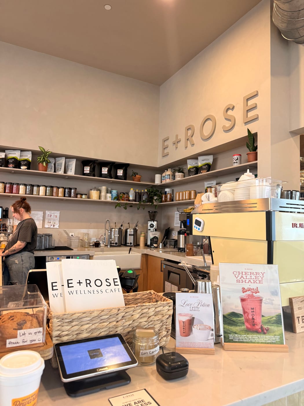 E+ROSE Wellness Cafe