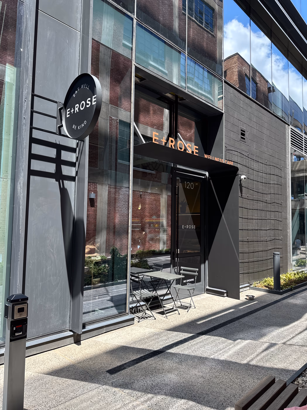 E+ROSE Wellness Cafe