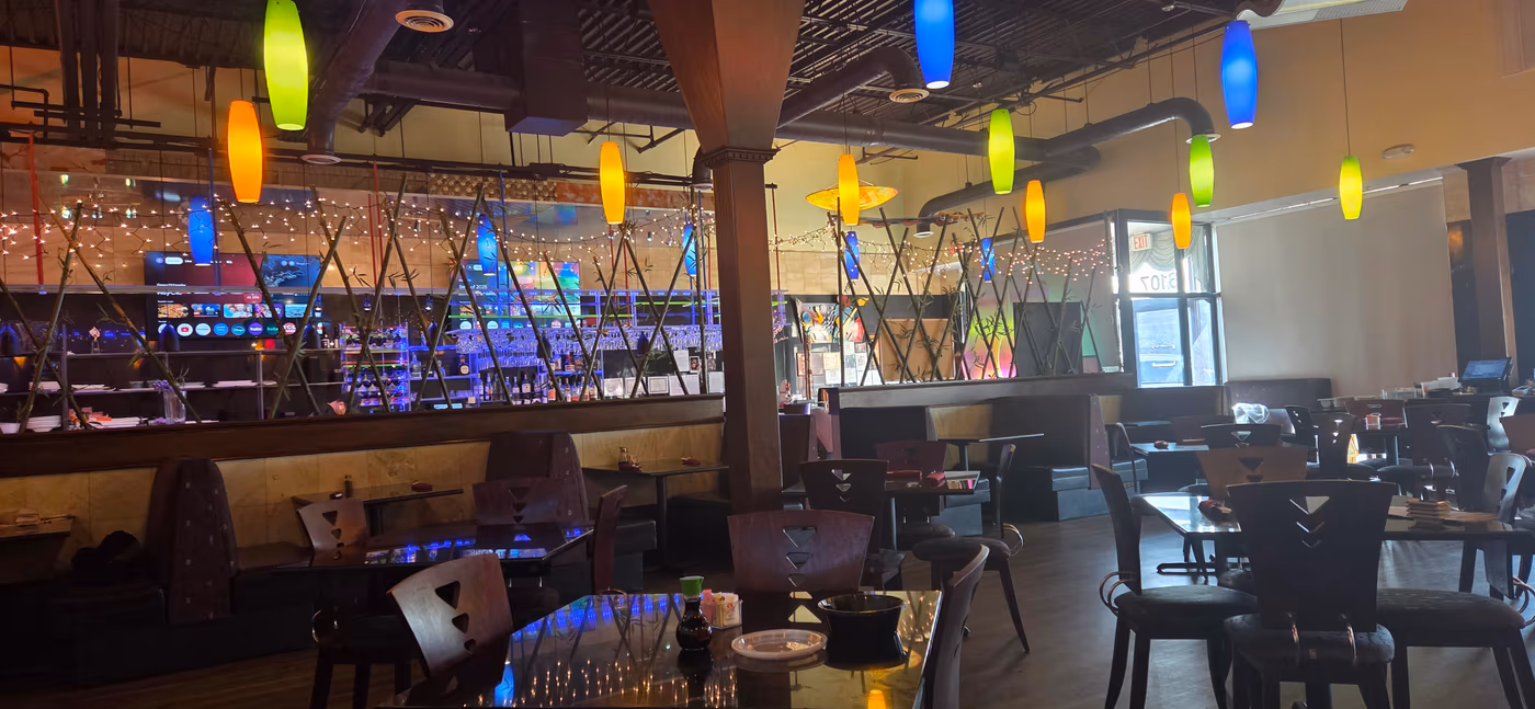 East Moon Asian Bistro photo 2