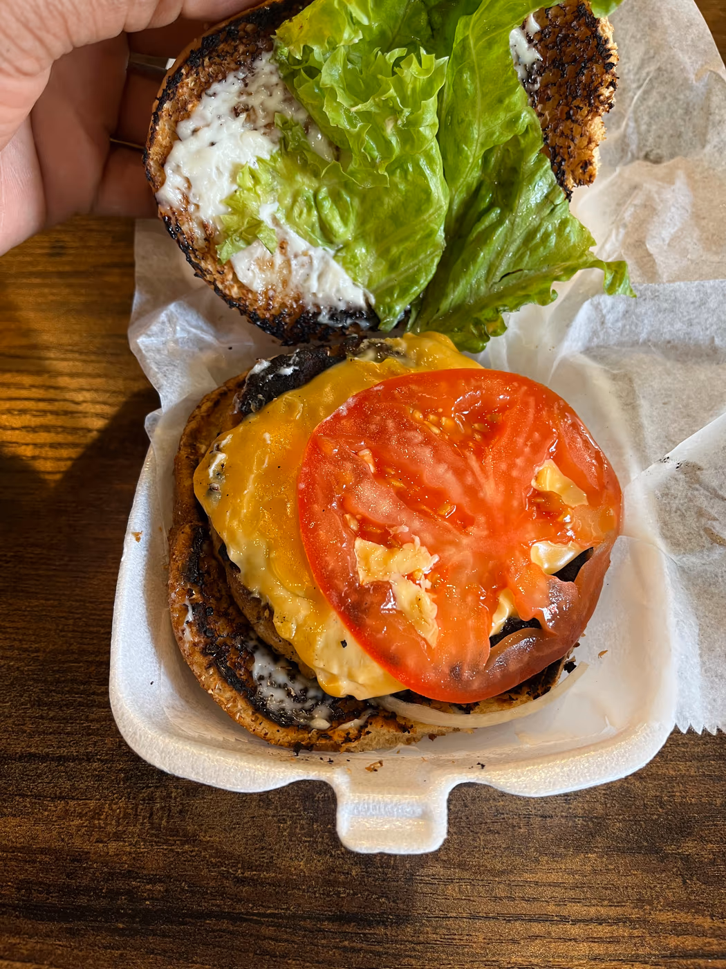 Eat To Live Cafe