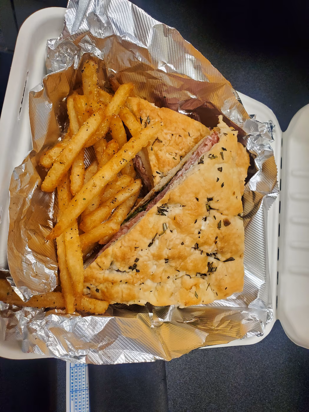 Edgar's Bistro