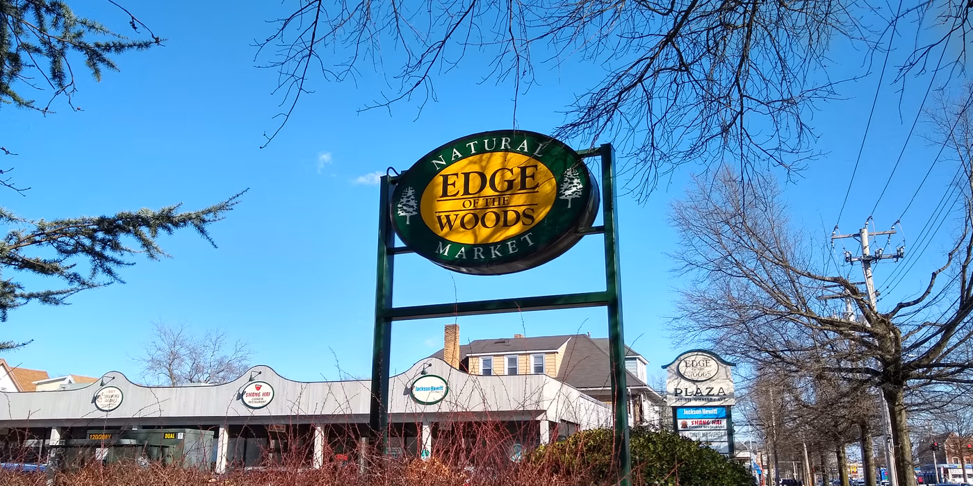 Edge of the Woods Market