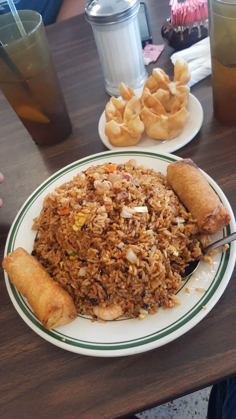 Eggroll Inn photo 4