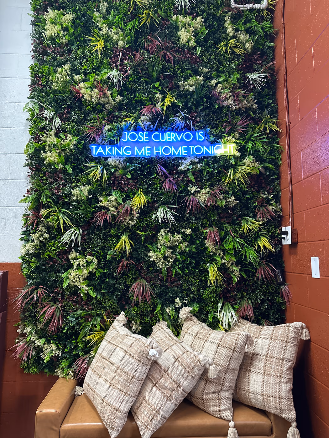 El Callejón x Speedy’s Cantina