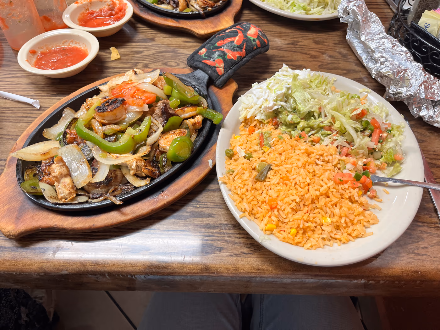 El Cantarito Mexican Restaurant photo 2